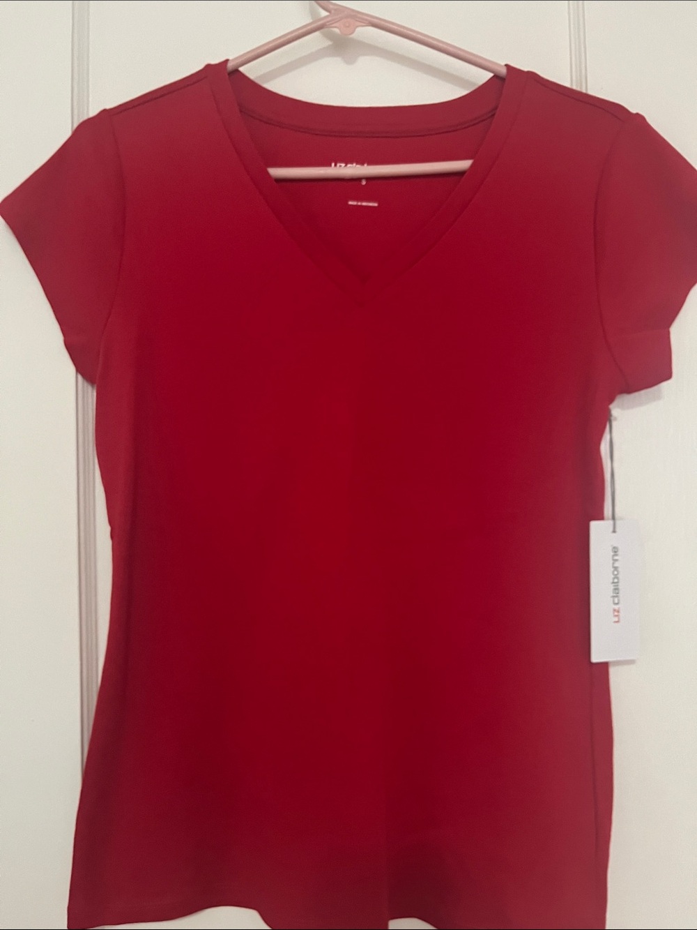Liz Claiborne Red V-Neck Short Sleeve Tee